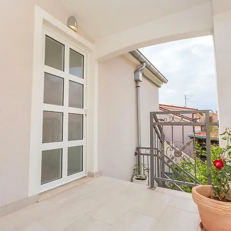 Apartamento Jela